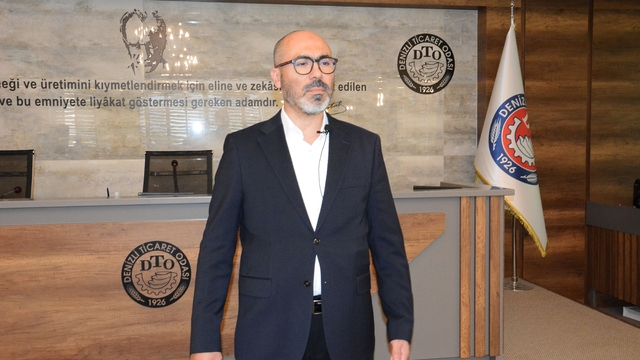 Yapay zeka çağının işletmelerdeki verimliliğe etkisi
"Üyelerimizi geleceğe hazırlıyoruz"