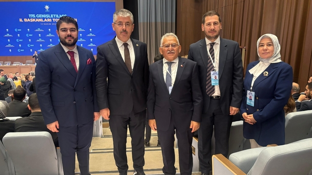 Başkan Büyükkılıç, AK Parti 175. Genişletilmiş İl Başkanları Toplantısı'na katıldı