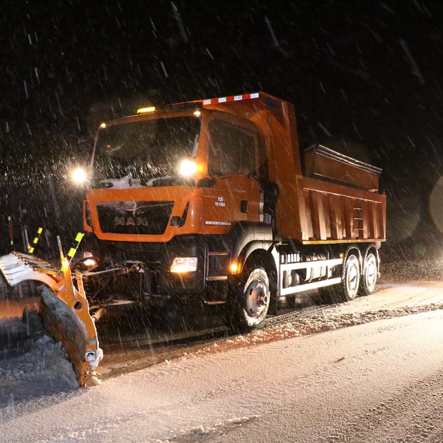 Erzincan'ın yüksek kesimlerinde kar yağışı etkili oldu