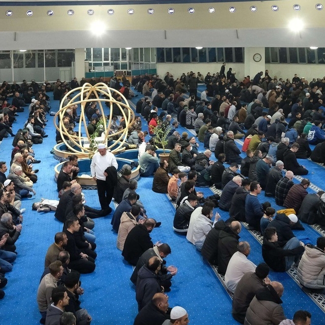 "Vatan ve millet ruhumuz" Cuma hutbesinin konusu oldu