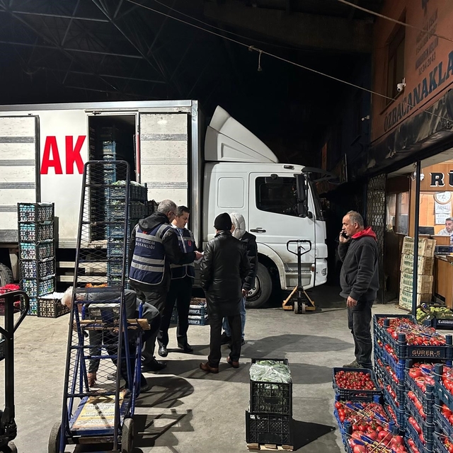 Defterdarlıktan Zonguldak Hali'ne şafak denetimi