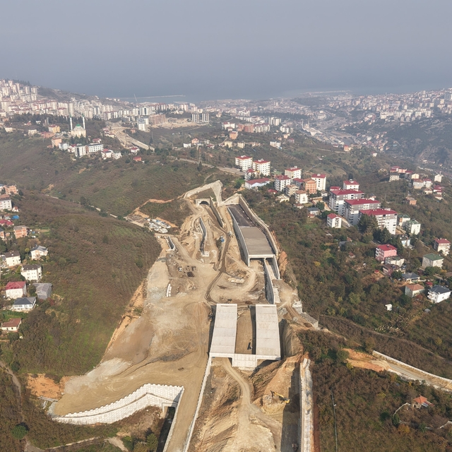 Tamamlandığında Trabzon trafiği nefes alacak
28 kilometre uzunluğundaki Kan...