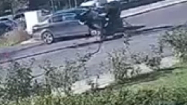 Tekirdağ'da motosiklet lokantanın bahçesine daldı: O anlar kamerada