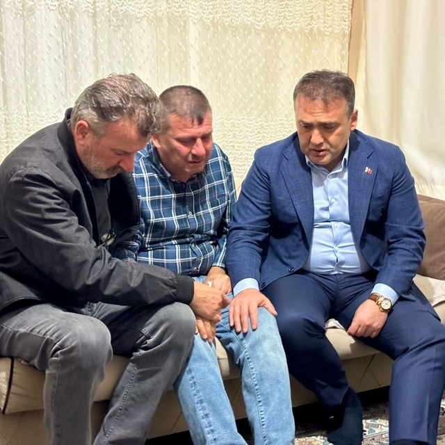 Cumhurbaşkanı Erdoğan, şehit babası ile telefonda görüştü