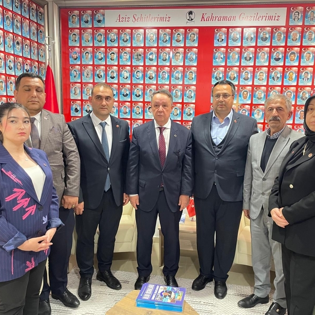 Büyük Birlik Partisi'nden, şehit ve gazi aileleri derneklerine anlamlı ziya...