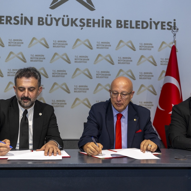 Mersin ve Ankara Kent Konseyleri iş birliğini resmileştirdi