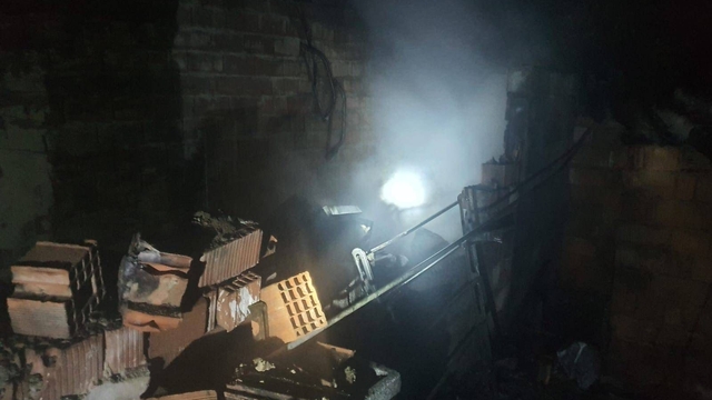 Söğüt'te ev yangını