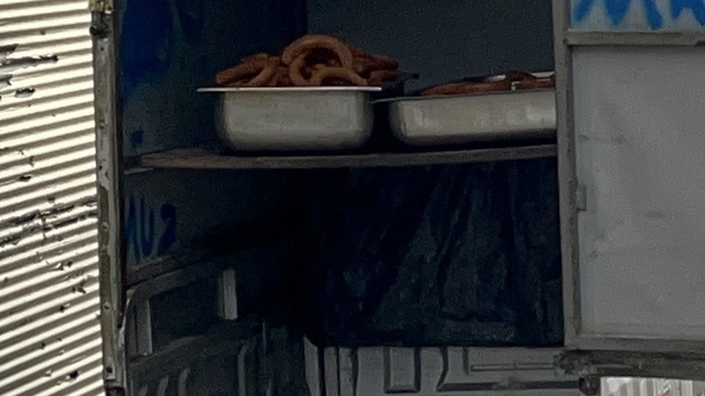 Tatlılar sağlıksız şartlarda taşındı