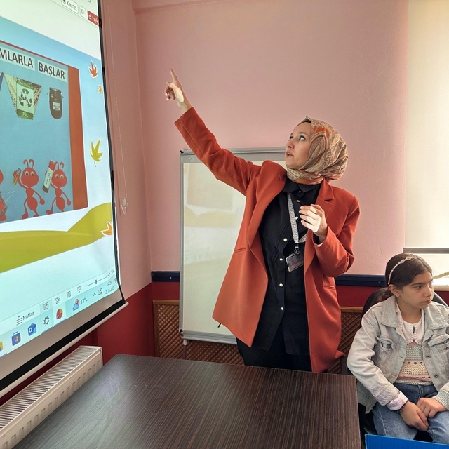 Kütahya Belediyesi'nden özel öğrencilere sıfır atık eğitimi