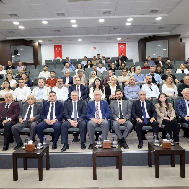 Başkan Kıvanç: "Yatırımlarınızı yeni sistemin kriterleriyle yeniden değerle...