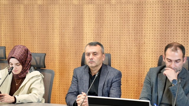 SAÜ'de yeni eğitim modeli tartışıldı