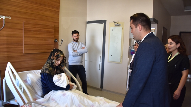 Van Eğitim ve Araştırma Hastanesi'nde "ağrısız doğum" hizmeti başladı