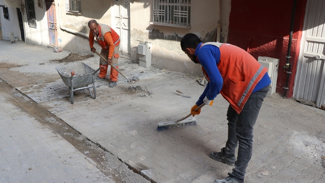 Haliliye'de üstyapı çalışmaları sürüyor