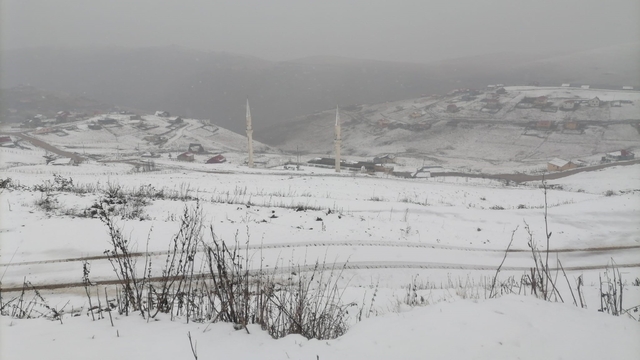 Gümüşhane'nin yüksek kesimleri beyaza büründü