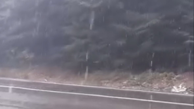 Bolu'nun yükseklerinde kar yağışı