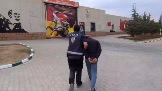 Defne'de  12 yıldır firari olarak aranan şahıs  yakalandı