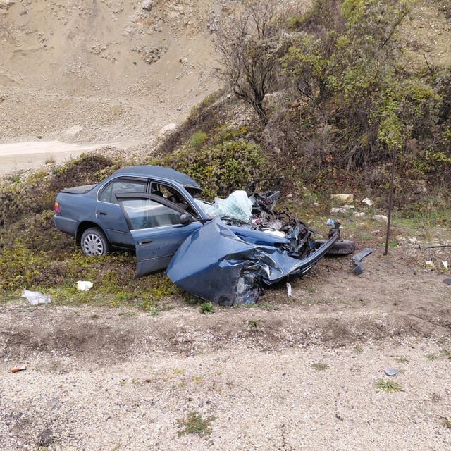Bolu'da kamyon otomobille çarpıştı: 1 ölü, 1 yaralı