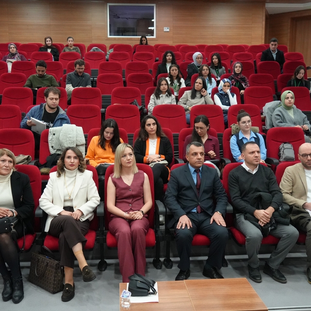 Kastamonu Üniversitesi'nde okul öncesi eğitim ele alındı
Rektör Yardımcısı...