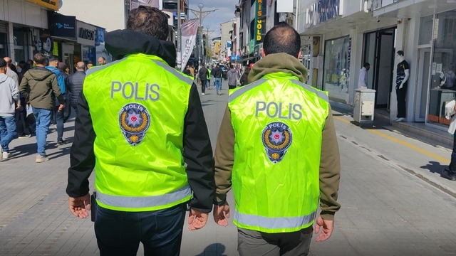 Ağrı'da çıkan kavga polis müdahalesiyle kontrol altına alındı