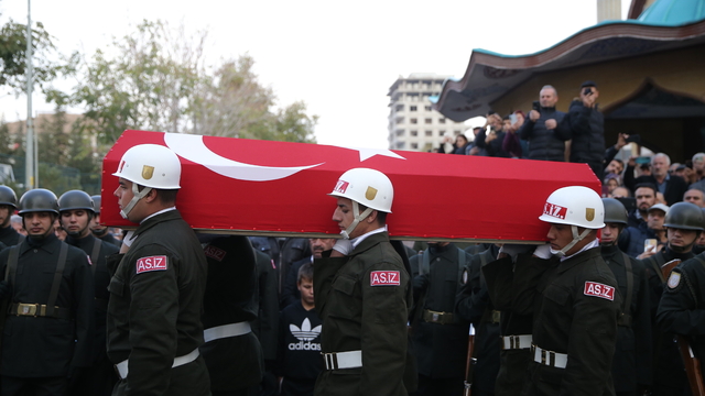 Türkiye şehitlerini uğurluyor