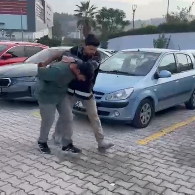 İskenderun'da aranan 1 şahıs yakalandı
