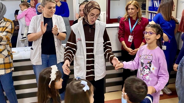 Diyarbakır'da Dünya Diyabet Günü'nde çocuklara moral etkinliği düzenlendi