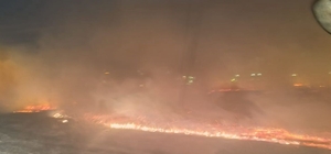 Tandırdan sıçrayan kıvılcımlar araziyi küle çevirdi