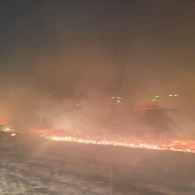 Tandırdan sıçrayan kıvılcımlar araziyi küle çevirdi