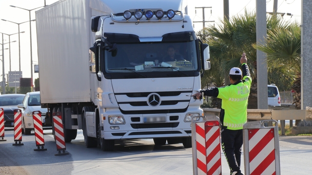 Zorunlu kış lastiği uygulaması başladı