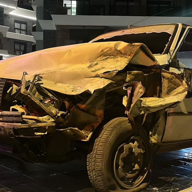 Alanya'da iki aracın çarpıştığı kazada 2 kişi yaralandı