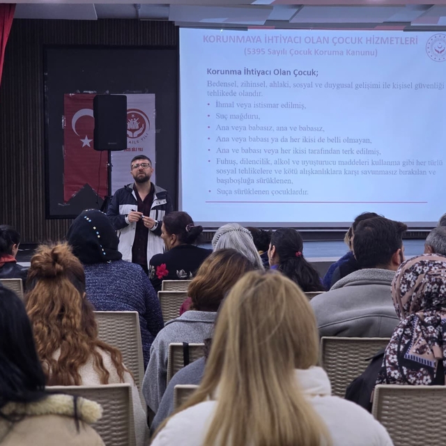 "Mahallemiz, Evimiz, Ailemiz Gücümüz" projesi Hozat'ta yoğun ilgiyle karşıl...