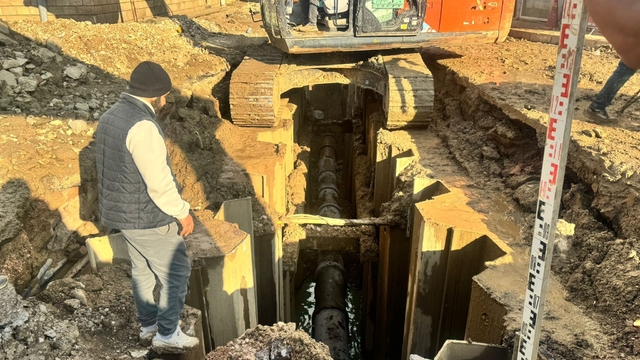 7 metreden Bizans sütunu çıktı