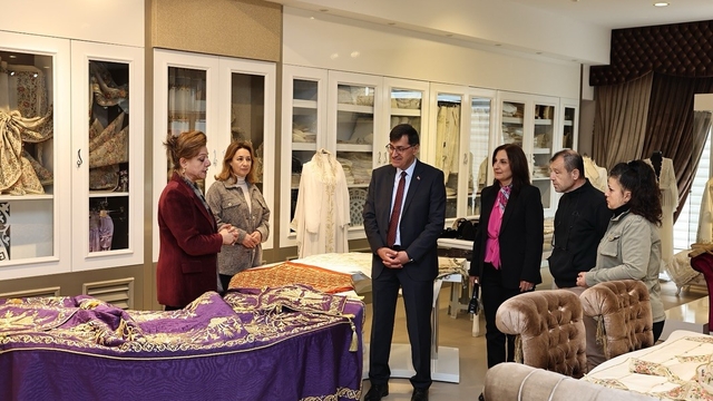 Kütahya Belediye Başkanı Kahveci'den kültürel üretime destek