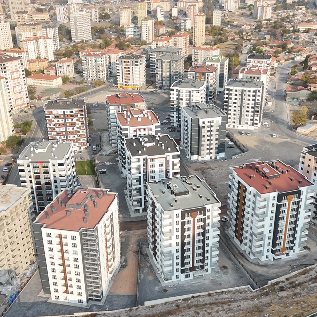 Melikgazi Belediyesi 21 aileyi daha kolay ödeme imkanı ile ev sahibi yapaca...