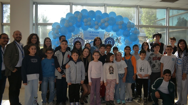 EÜ'den Dünya Diyabet Gününde farkındalık oluşturan etkinlik
"Sensörler sayesinde kan şekerini anlık ve eksiksiz takip ediyoruz"