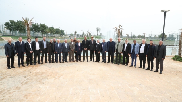 Eyyübiye'de belediye ve ilçe esnafından temizlik için ortak adım