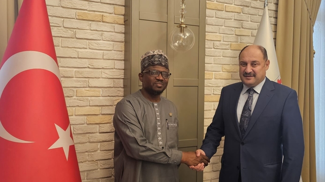 Gana Büyükelçisi Nasiruddin, Şanlıurfa Büyükşehir Belediye Başkanı Gülpınar'ı ziyaret etti