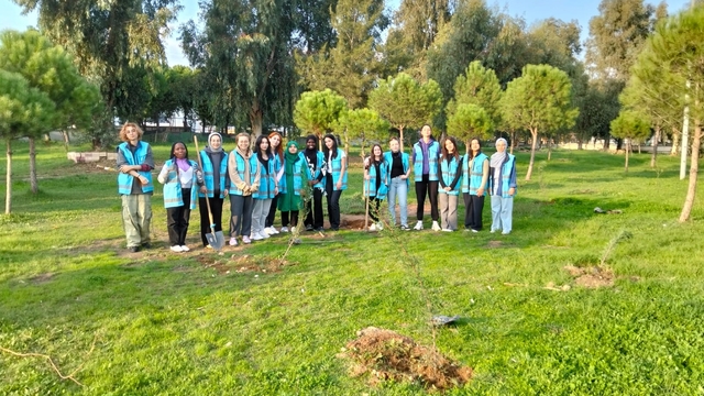 Üniversite öğrencileri yaşadıkları yurtları güzelleştirdi