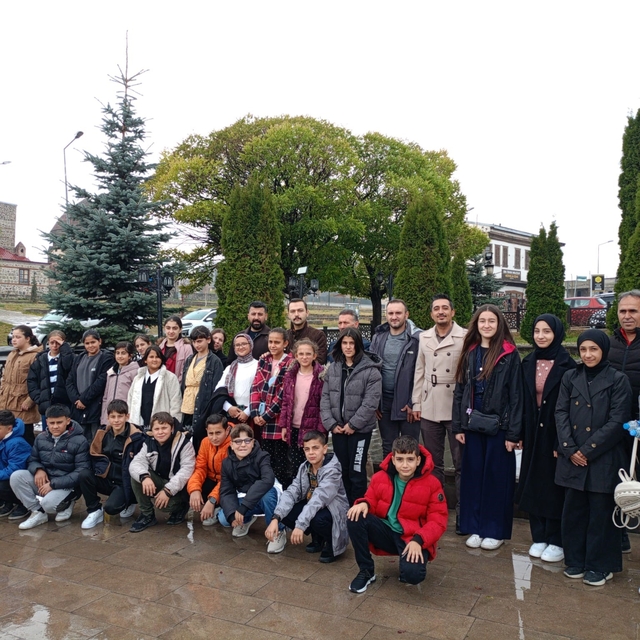 Aşkaleli öğrencilerden Erzurum gezisi: Tarih ve kültürle dolu bir gün