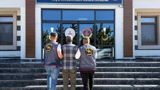 FETÖ şüphelisi, JASAT ekipleri tarafından yakalandı