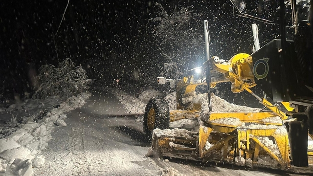 Kardan kapanan Ordu-Sivas kara yolu açıldı