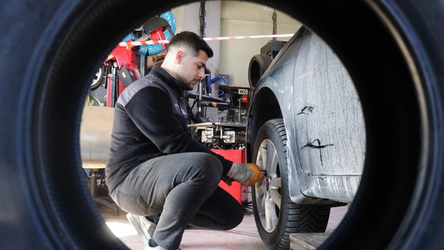 Ceza yemek istemeyen sürücüler dikkat: Zorunlu kış lastiği uygulaması başladı