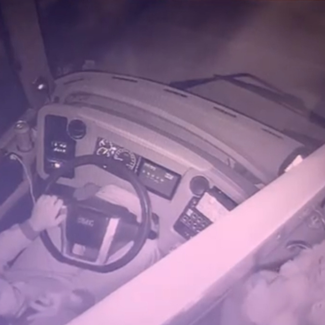 Trafikteki tartışmada otobüse tabancayla ateş açtı