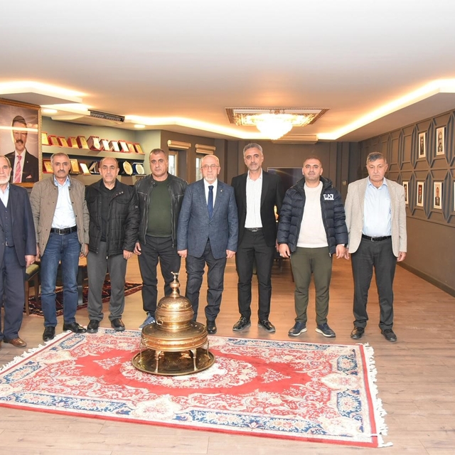 Başkan Dumandağ: "Elazığ'ın her alanda daha ileriye gitmesi için ortak akıl...