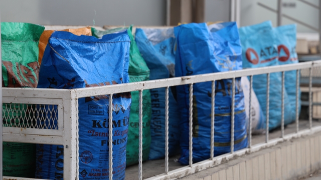 Kırşehir'de soğukla birlikte kömür satışları da arttı