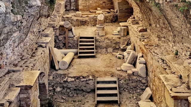 Ege'nin tarihi hazinesi Kadıkalesi, ziyaretçilerini bekliyor