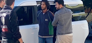 Öldürülen babasının cenazesini almaya geldikleri morg önünde gözyaşlarına b...