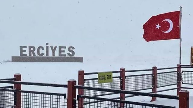 Kayseri'de kar yağışı (2)