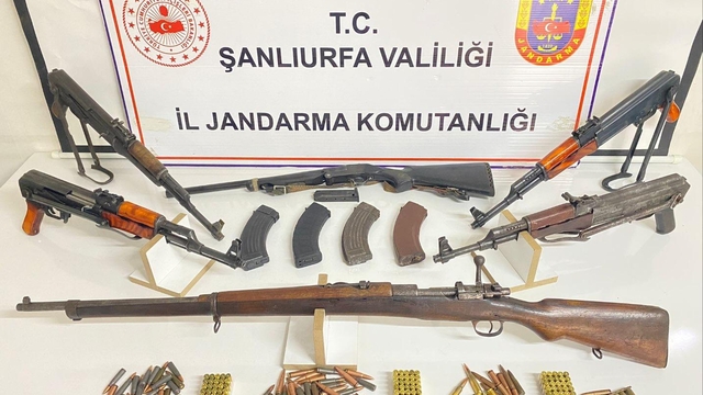 Şanlıurfa'da silah kaçakçılığı operasyonunda 2 zanlı tutuklandı