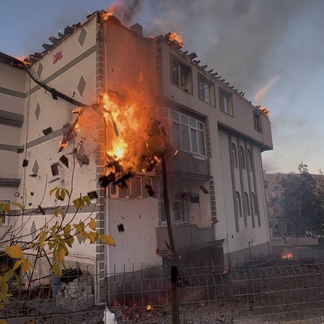 Müstakil evde çıkan yangın paniğe neden oldu